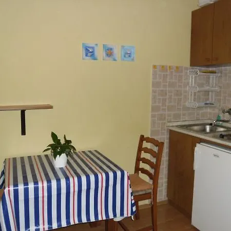 Nuic Apartment *